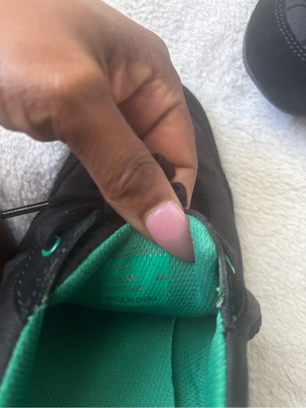 Coach Perrie Women Black lace up Sneakers with Green Logo Accent Size 8 - Picture 7 of 8
